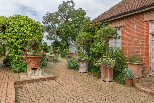 EROV gardens on plant fair day